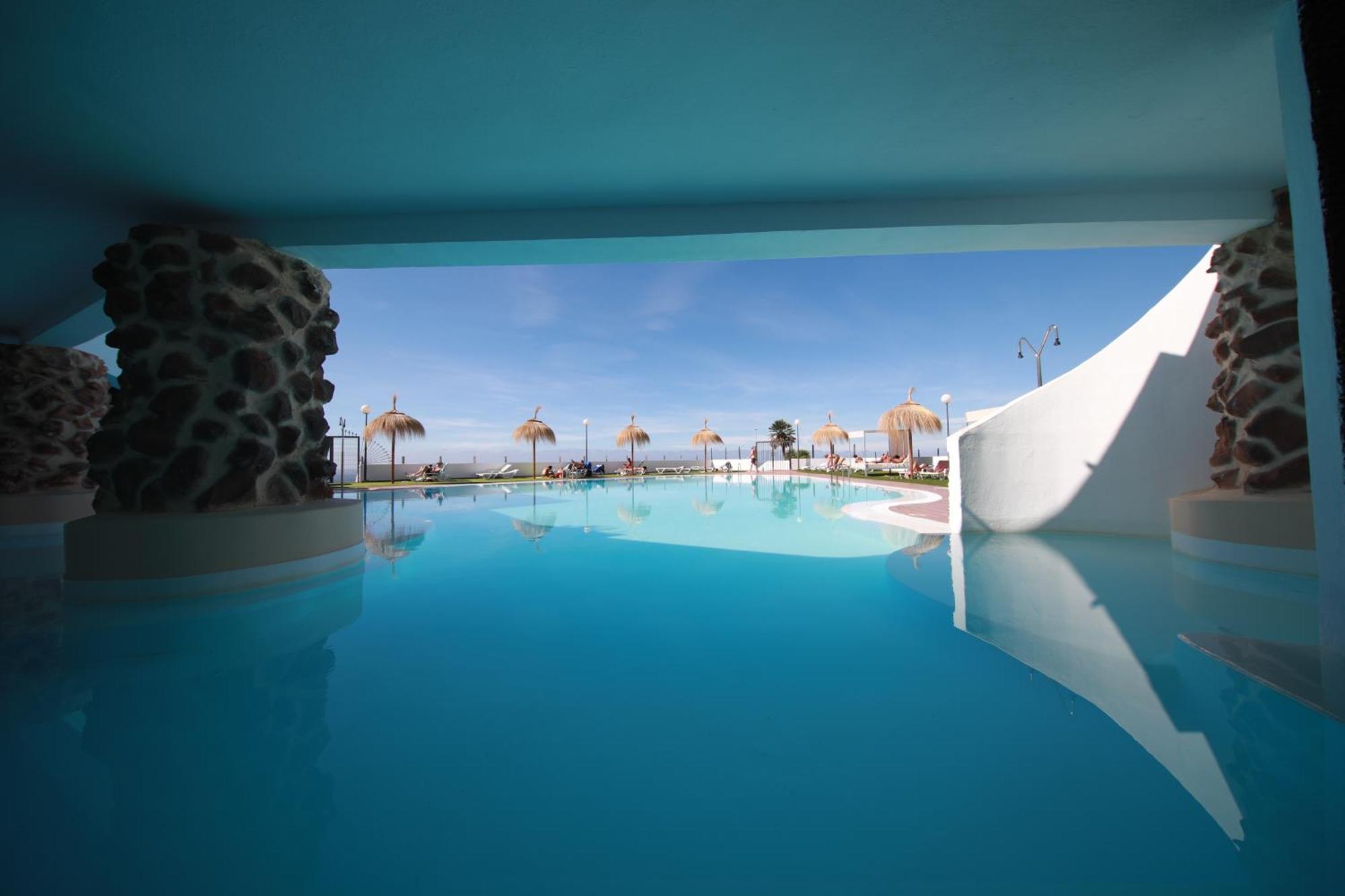 Apartments Island Village Heights Costa Adeje  ภายนอก รูปภาพ